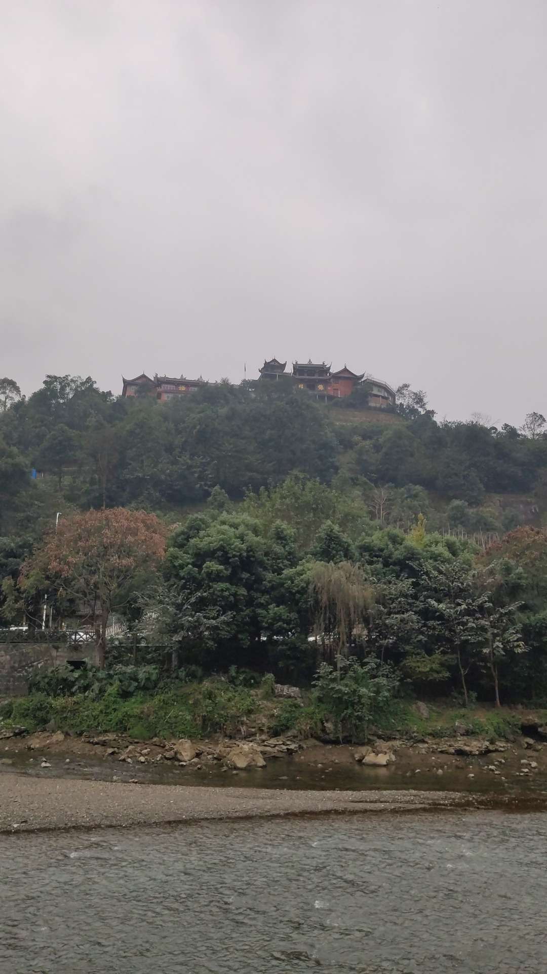 筠连县天宁寺实景照片