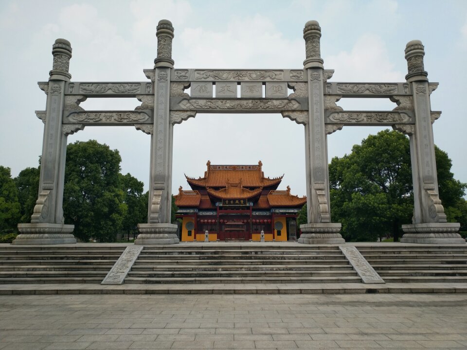 双凤古寺实景照片