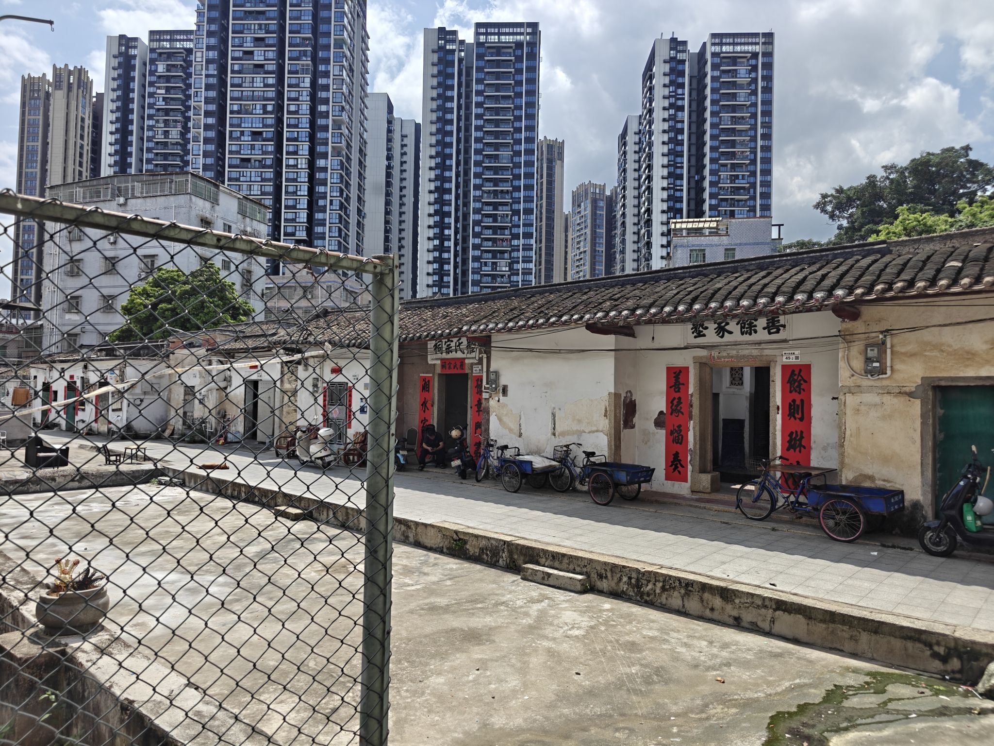 罗氏宗祠实景照片