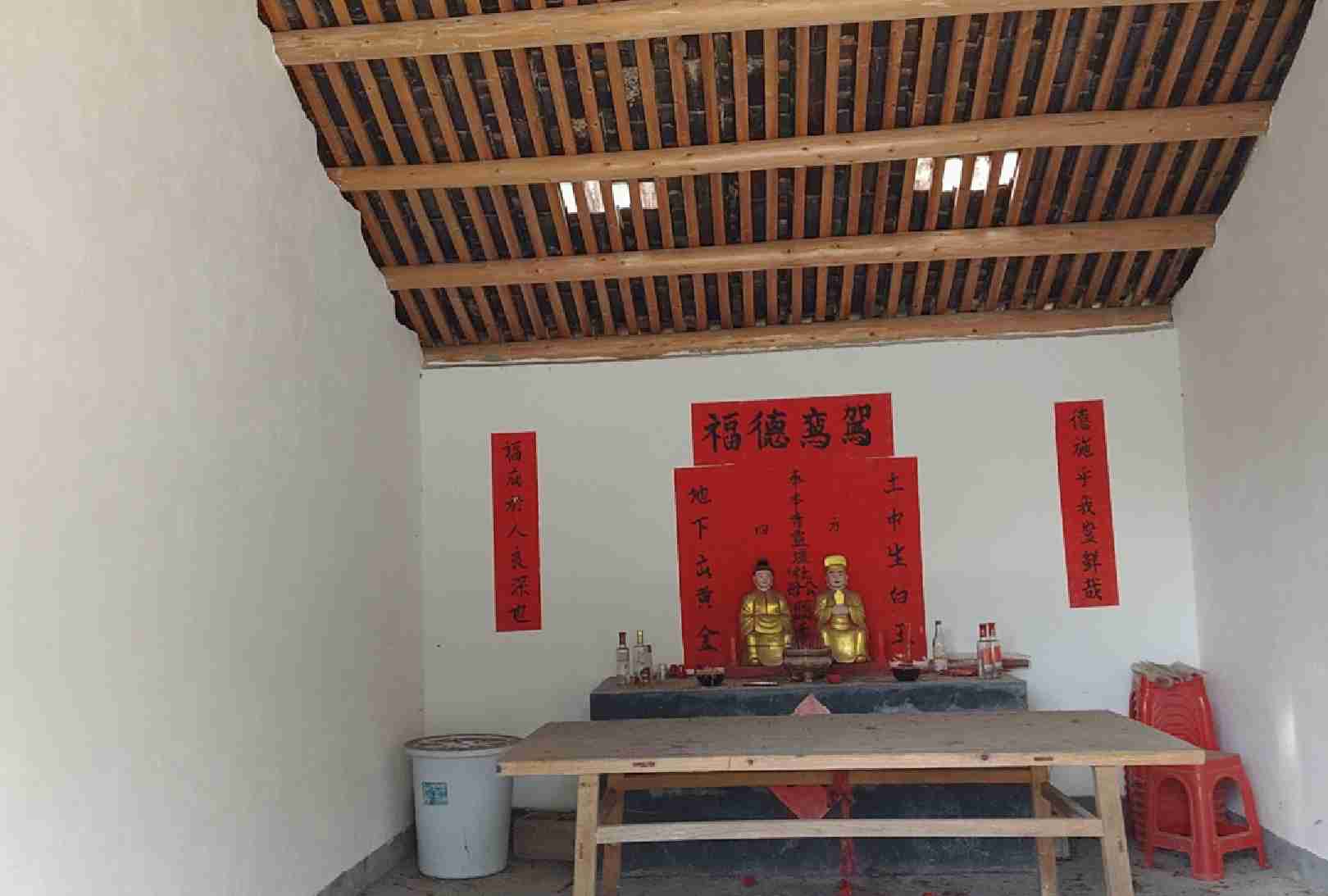土地庙实景照片