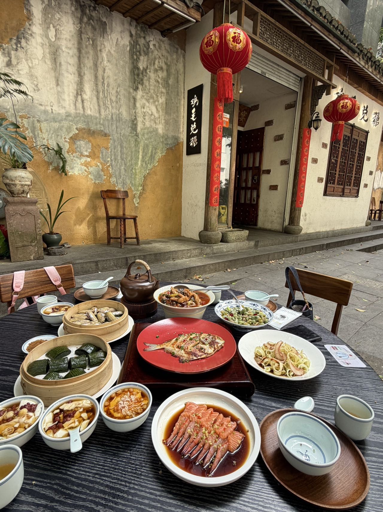 鸡毛兑糖·家宴(百丈东路店)