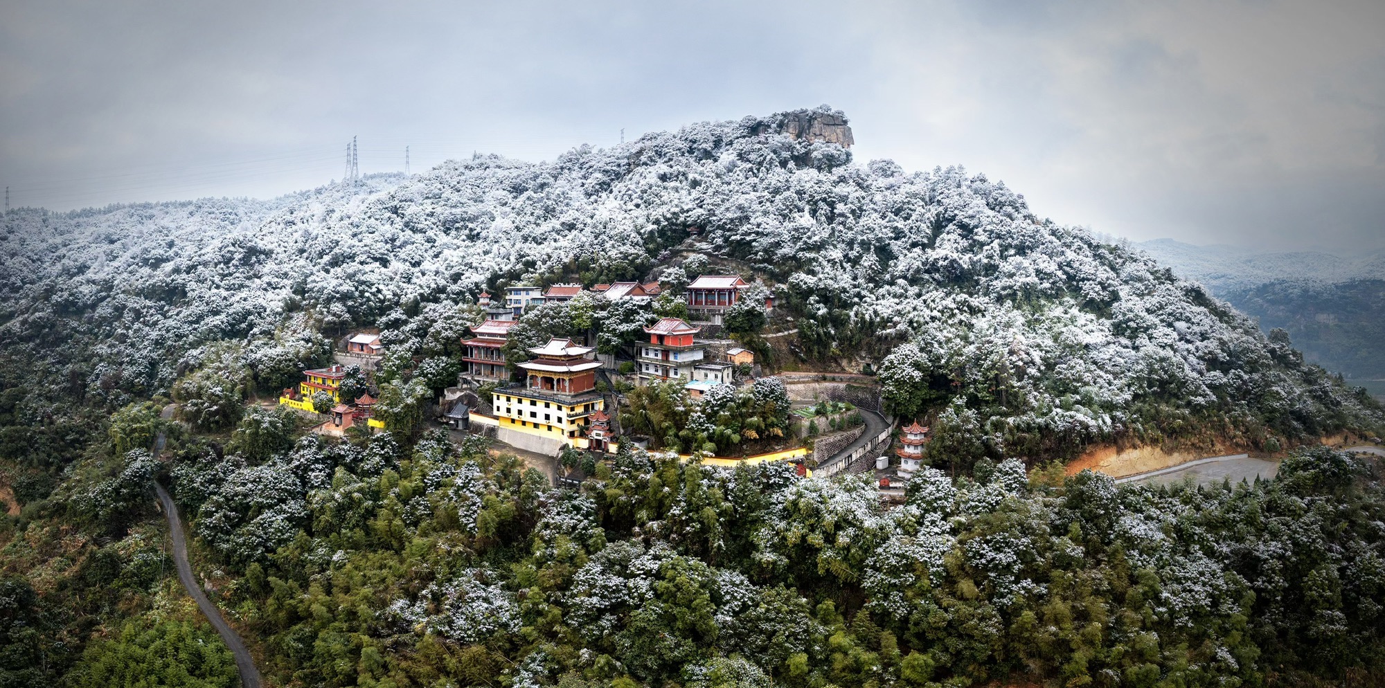 磹香禅寺实景照片