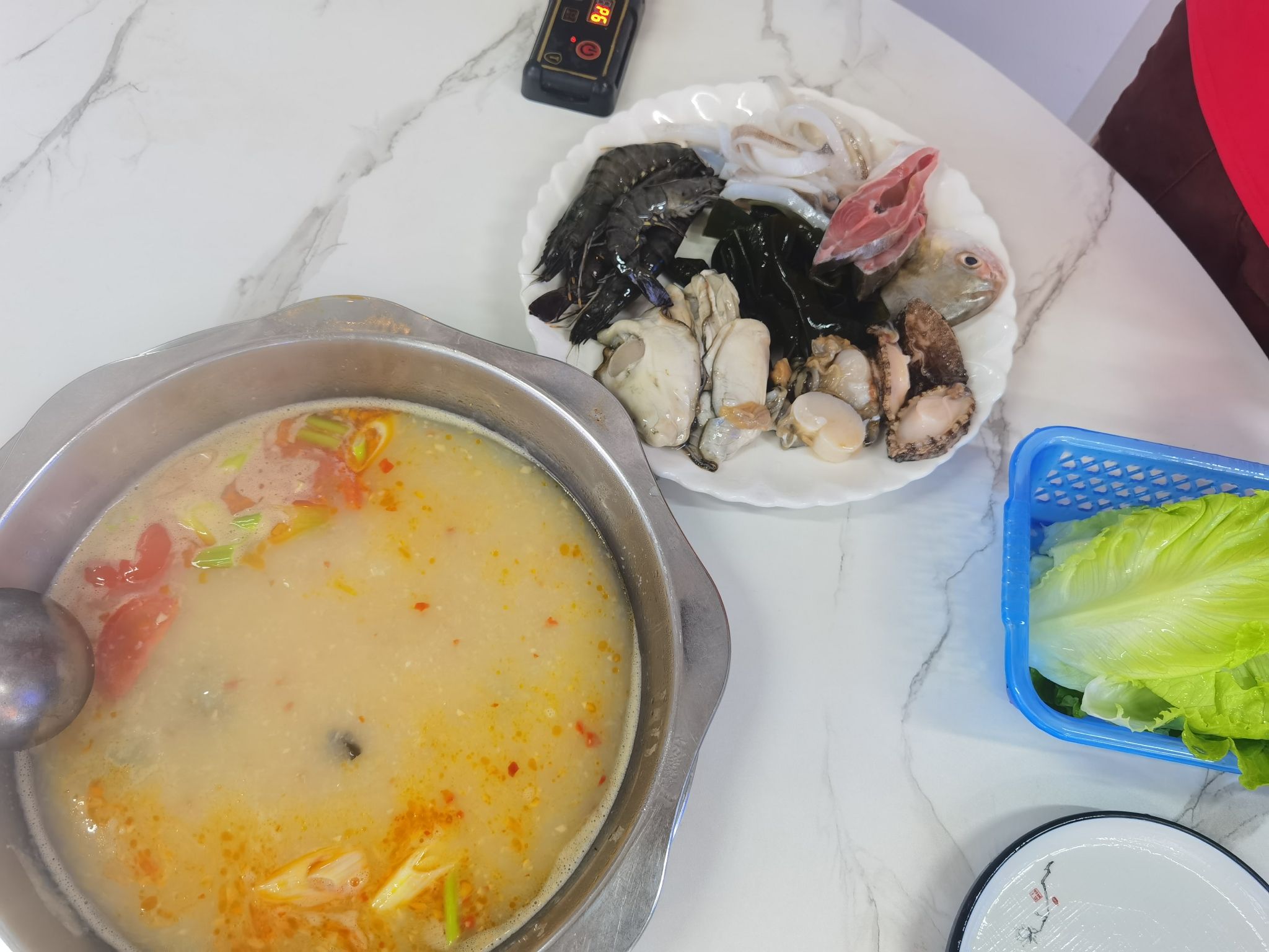 亚丽妈糟粕醋火锅