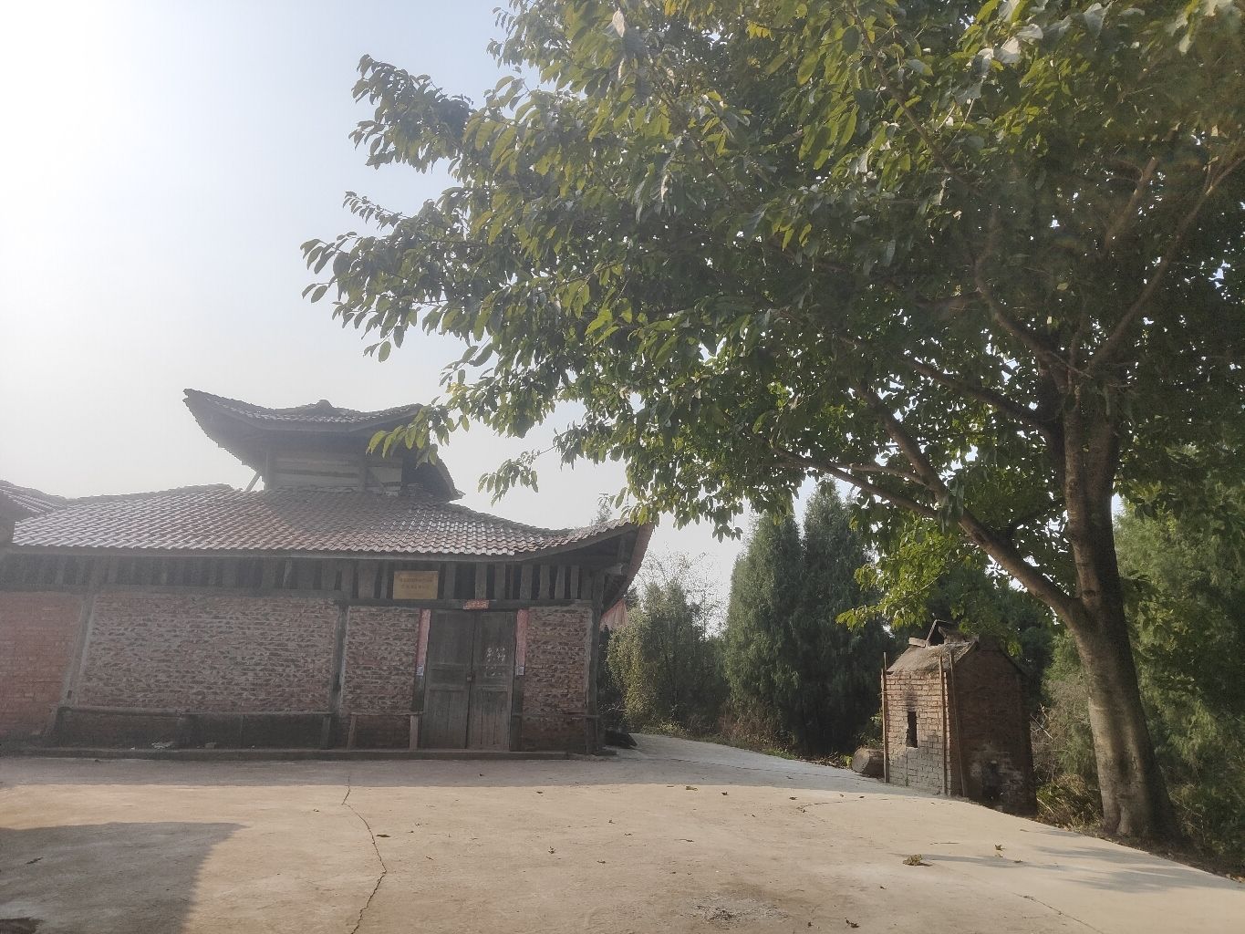 任隆镇古楼山寺实景照片
