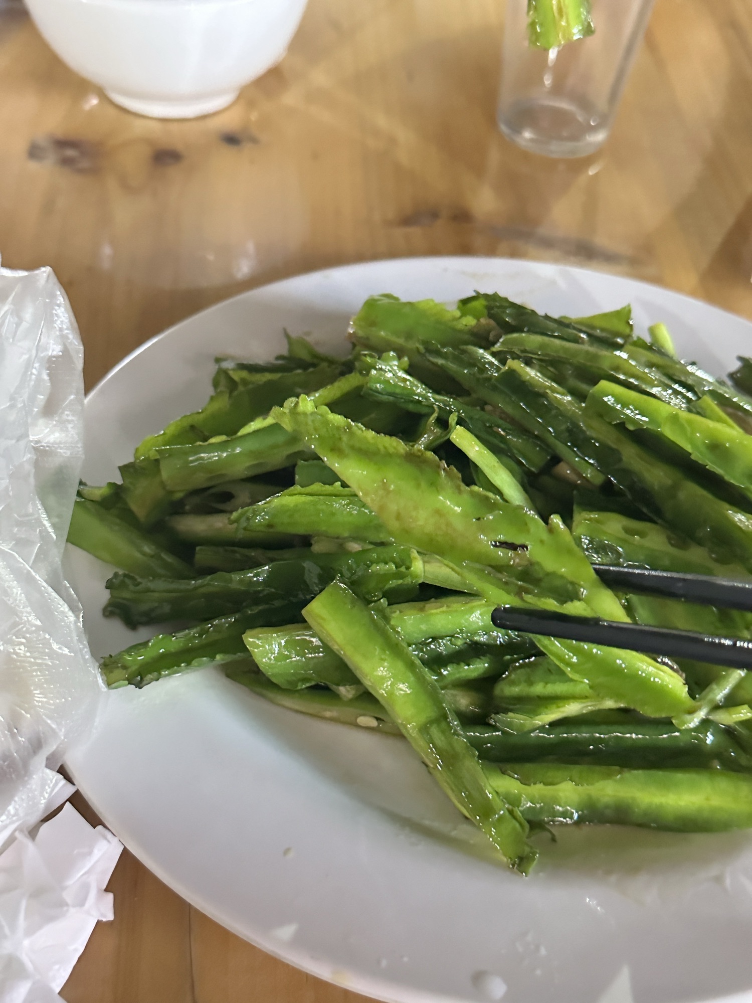 新华万隆大排档