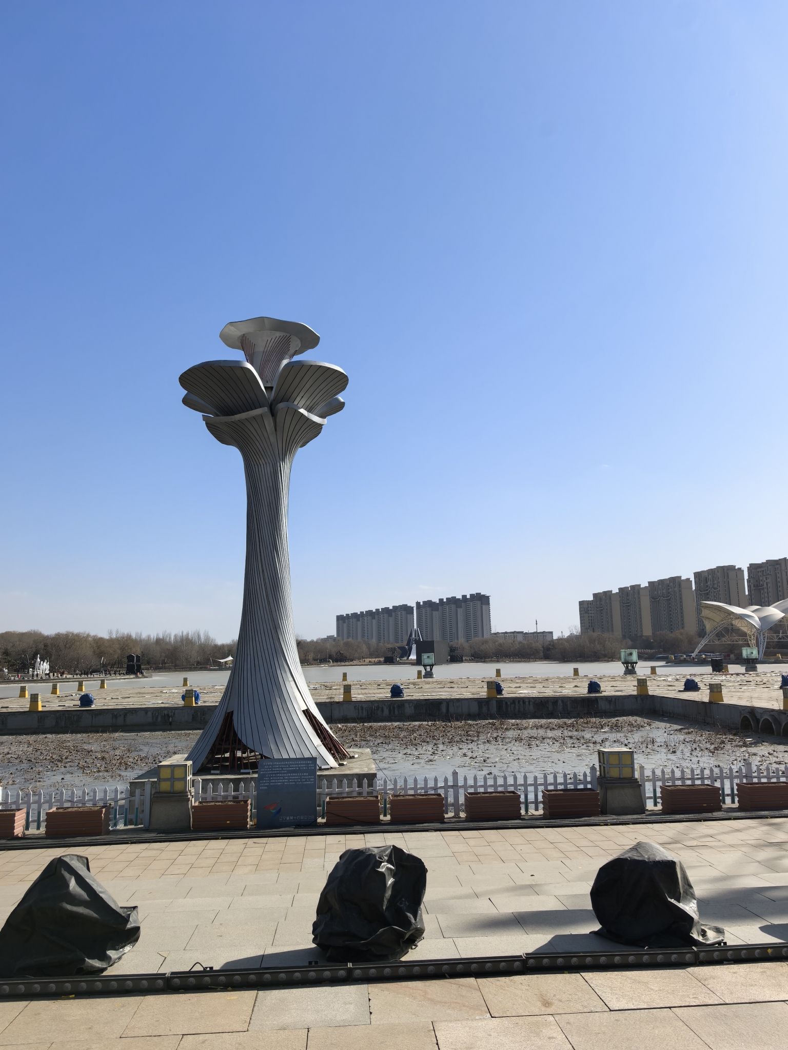 月牙岛生态公园喷泉