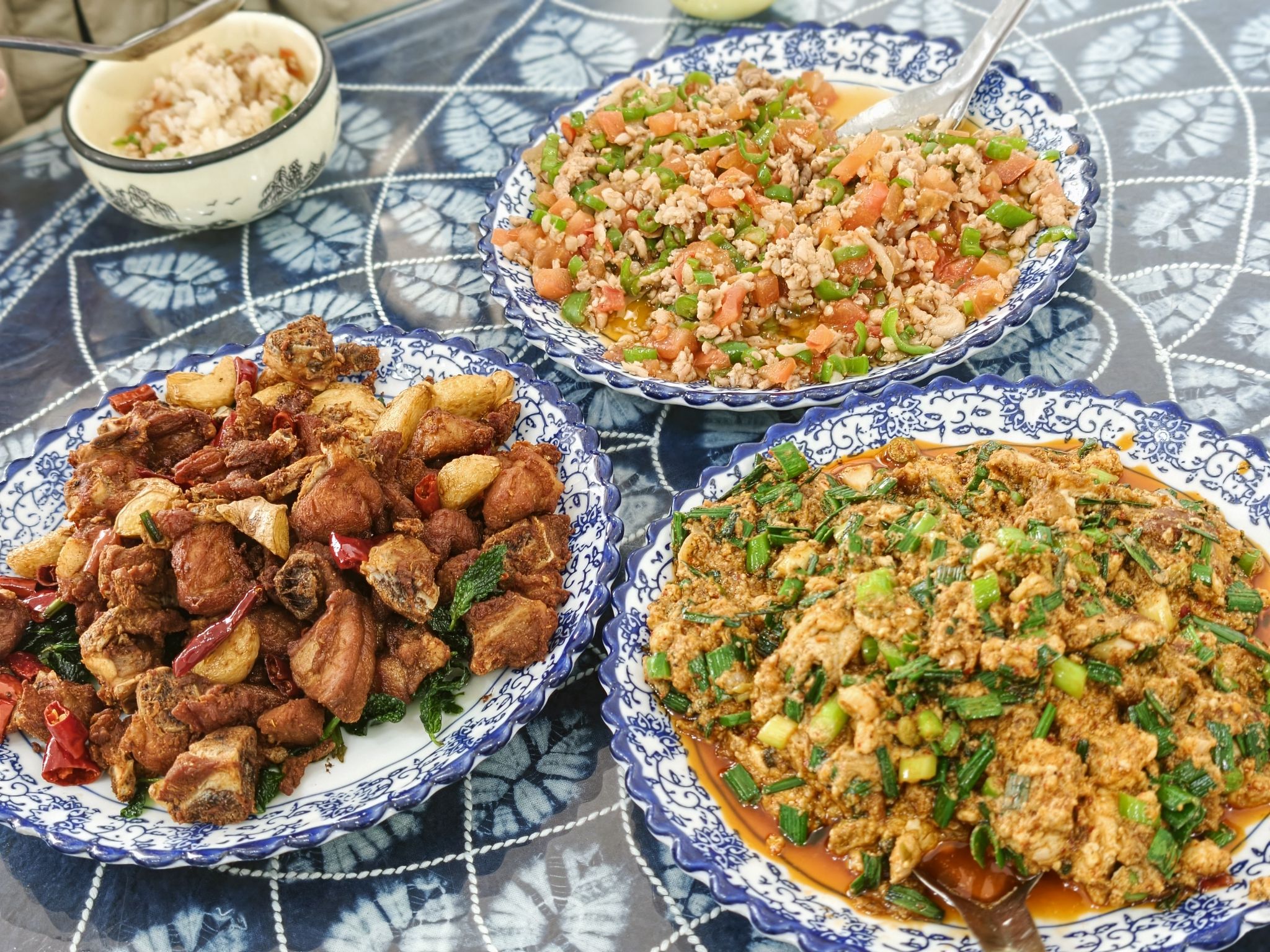 挖色菜香园