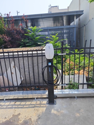 特来电目的地充电站(市庄路地铁口充电站)