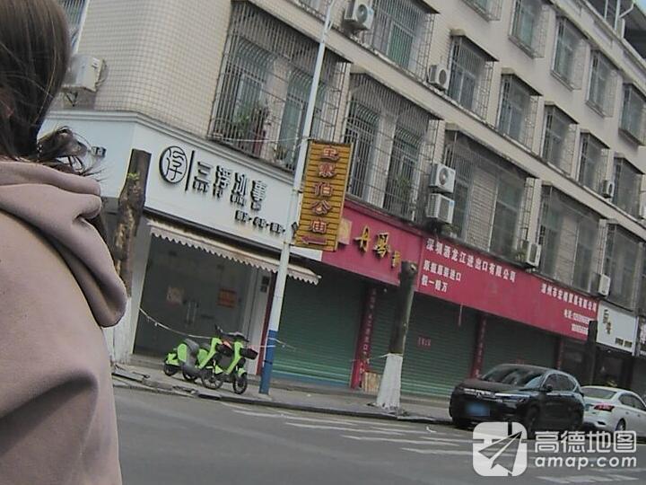 宝寨佰公庙实景照片