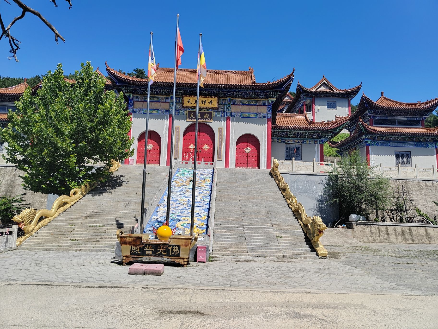 天然禅寺实景照片
