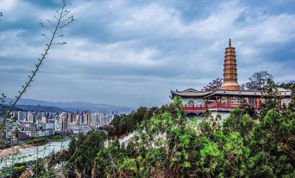 白塔山公园-梦烟寺实景照片
