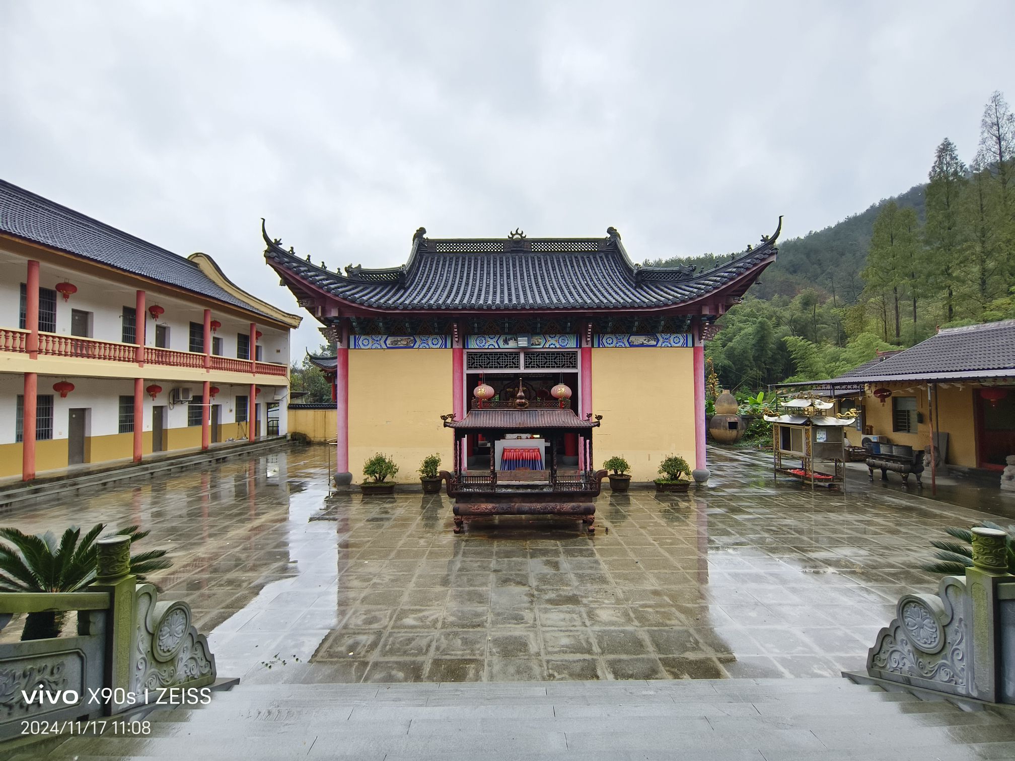 济公禅寺实景照片