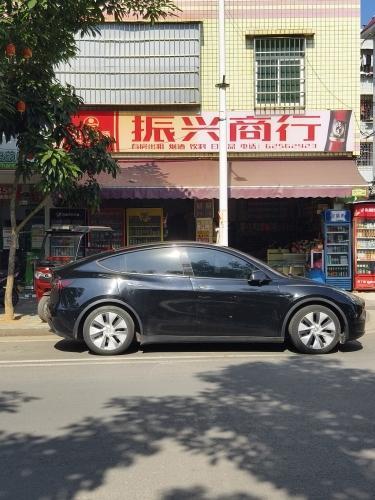 振兴商行(兴宝路店)