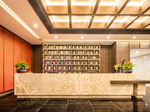 石家庄浅金嘉年华酒店