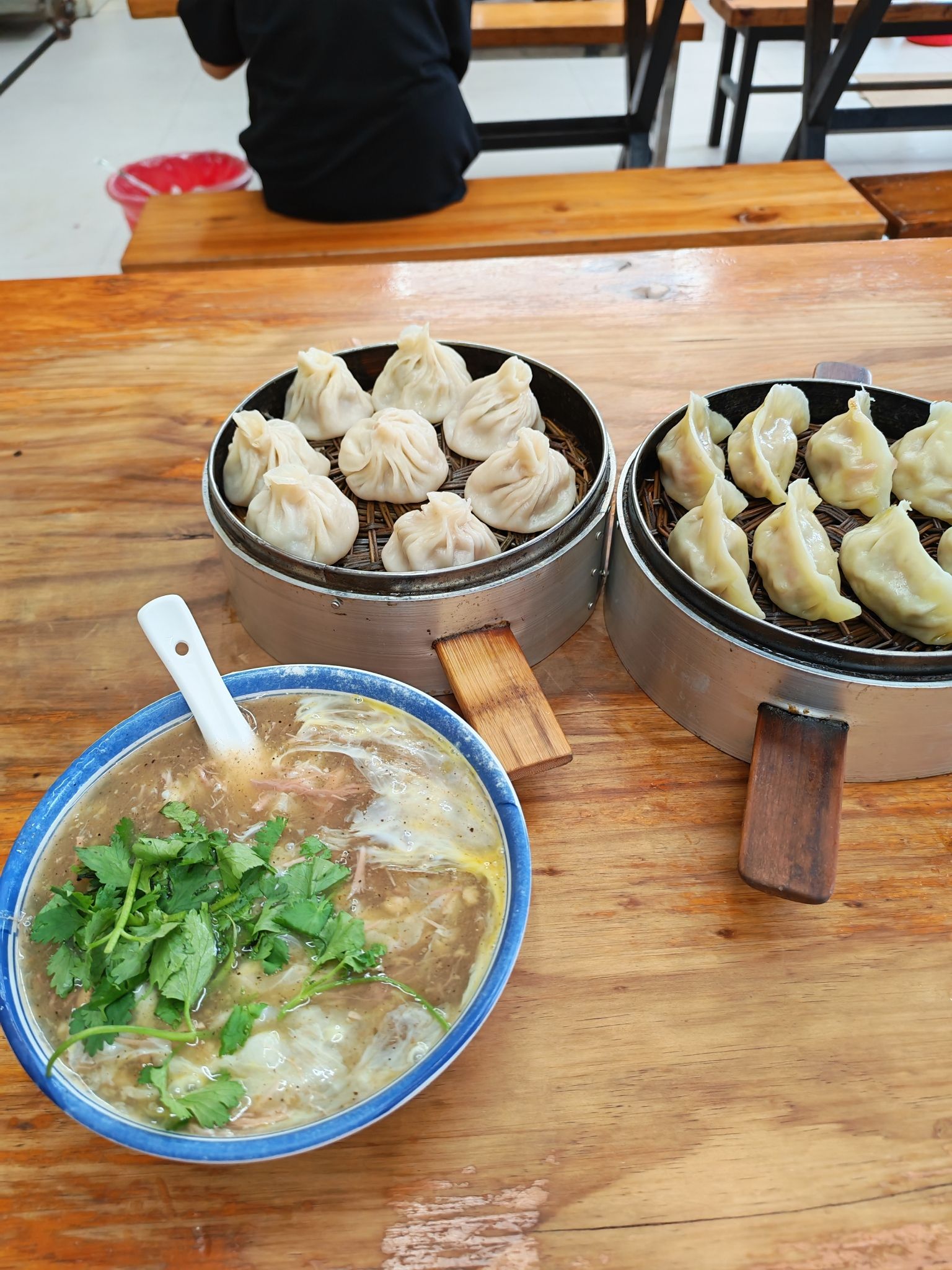 罗卜李包子羊肉汤(衡山花园店)