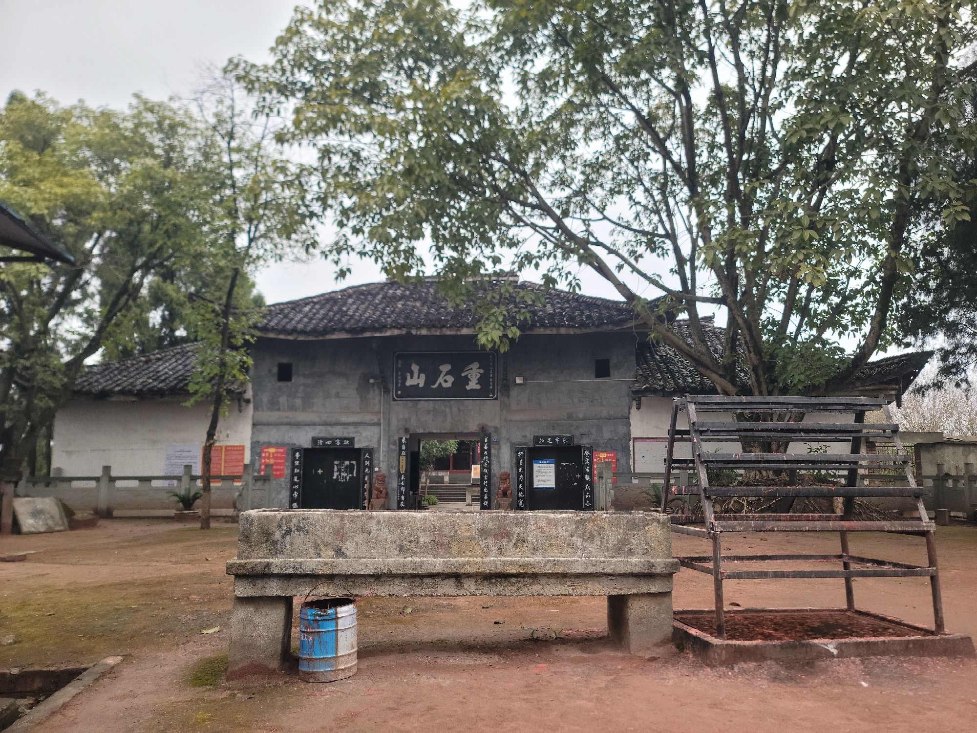 重石山道观实景照片