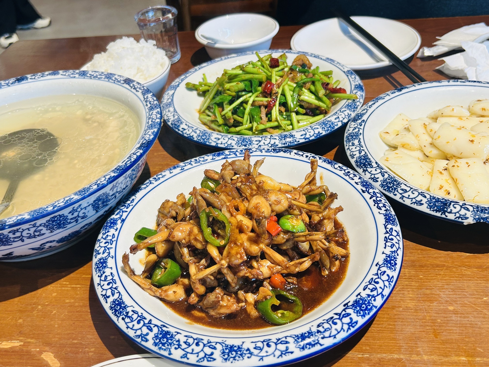 西湖区胡记私人订制餐饮