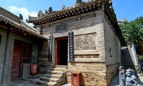 崆峒山国家地质公园-三官殿实景照片