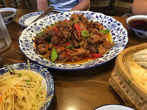 滚滚鲜蹄花炒鸡(运河路店)