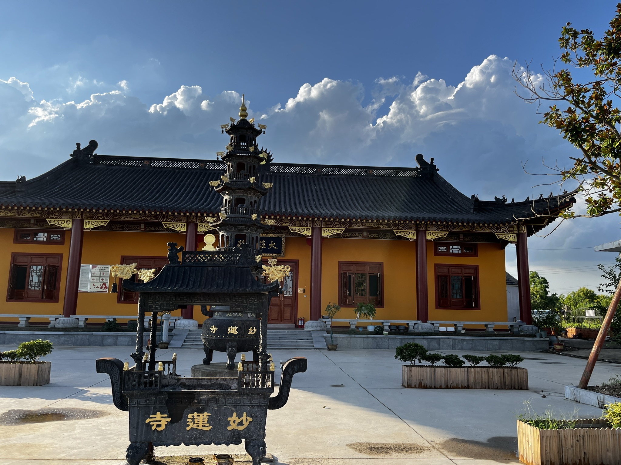 妙莲寺实景照片
