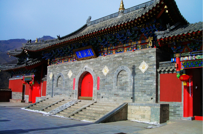 五台山清凉寺实景照片