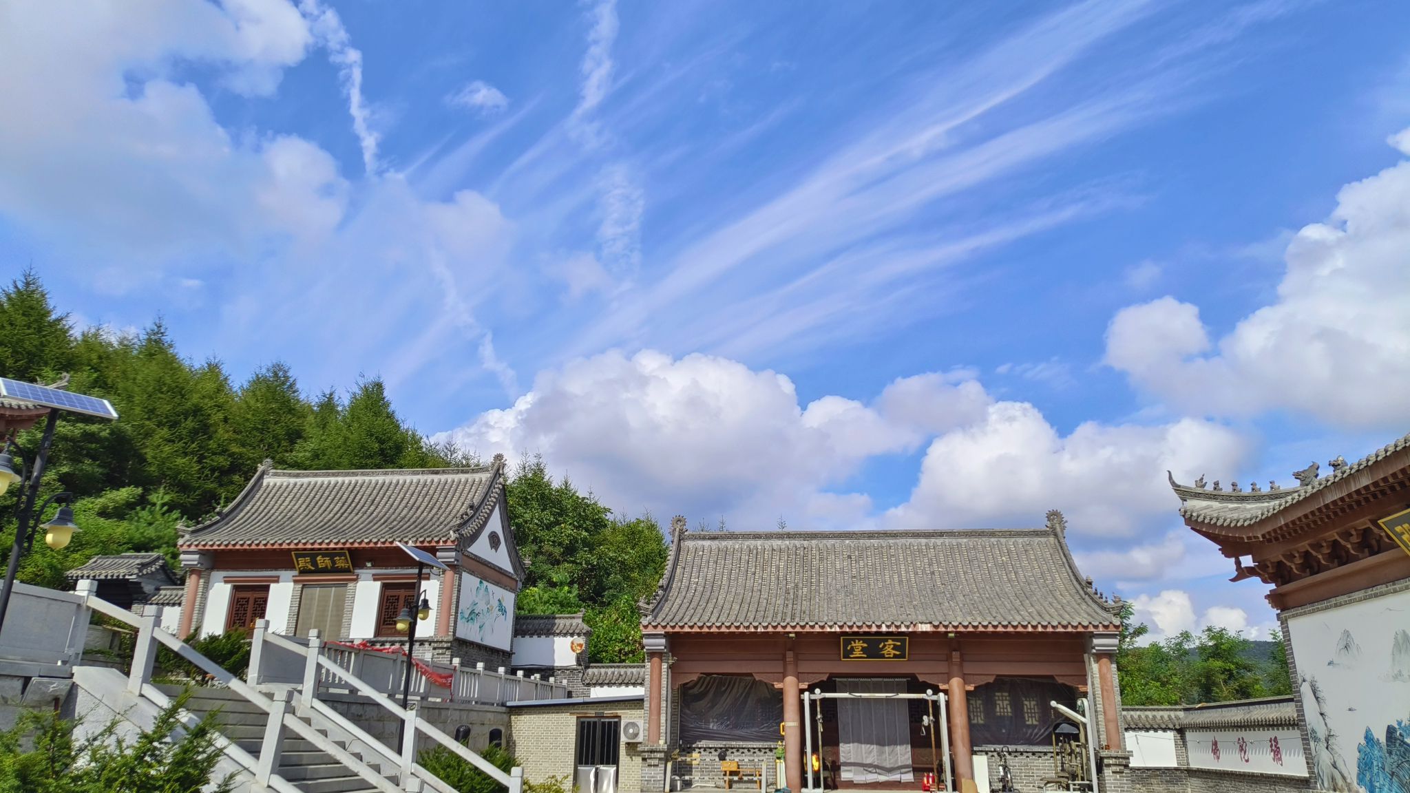 朝阳寺实景照片