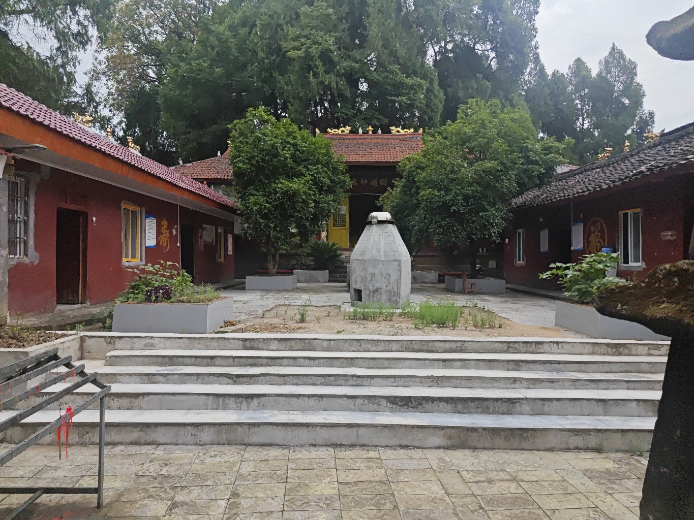海山寺实景照片