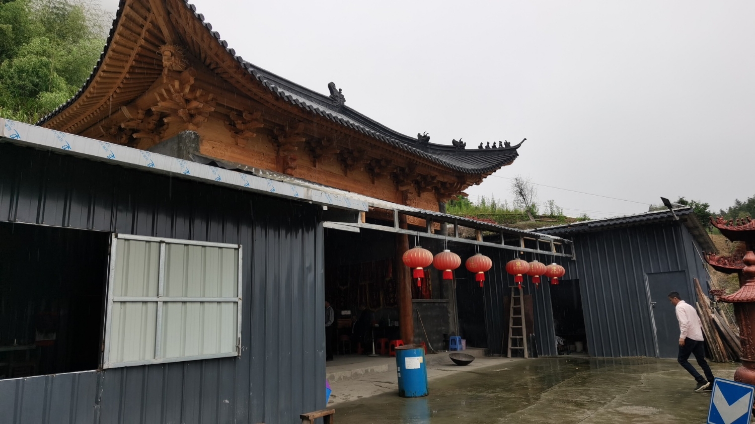 岭头1号三宫殿实景照片