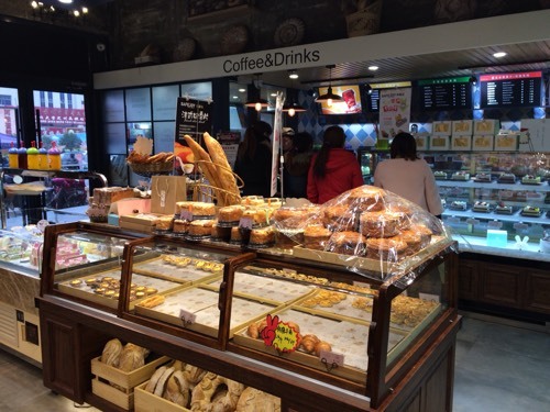 幸福鸟蛋糕连锁(博陵店)