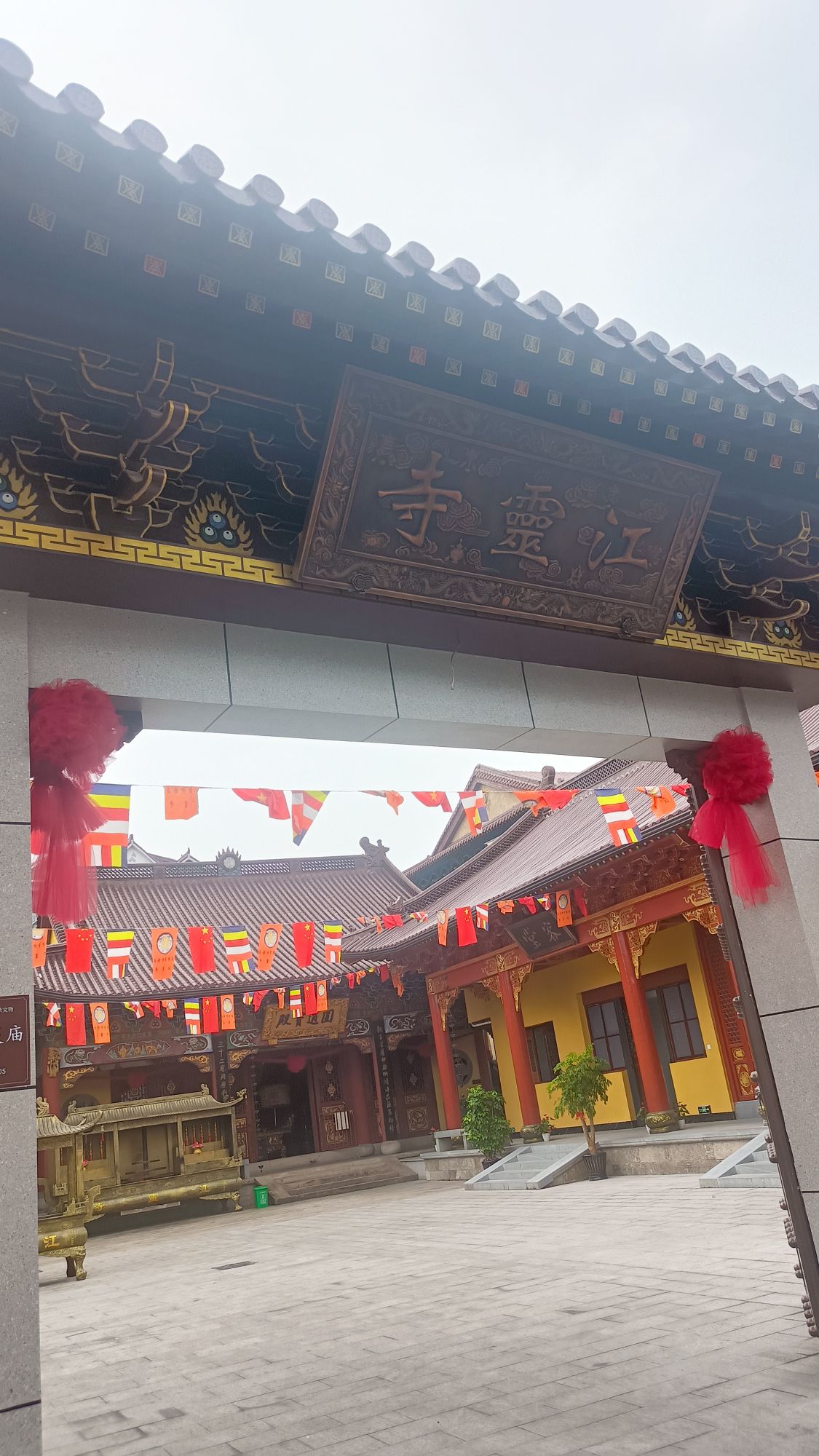 江灵寺实景照片