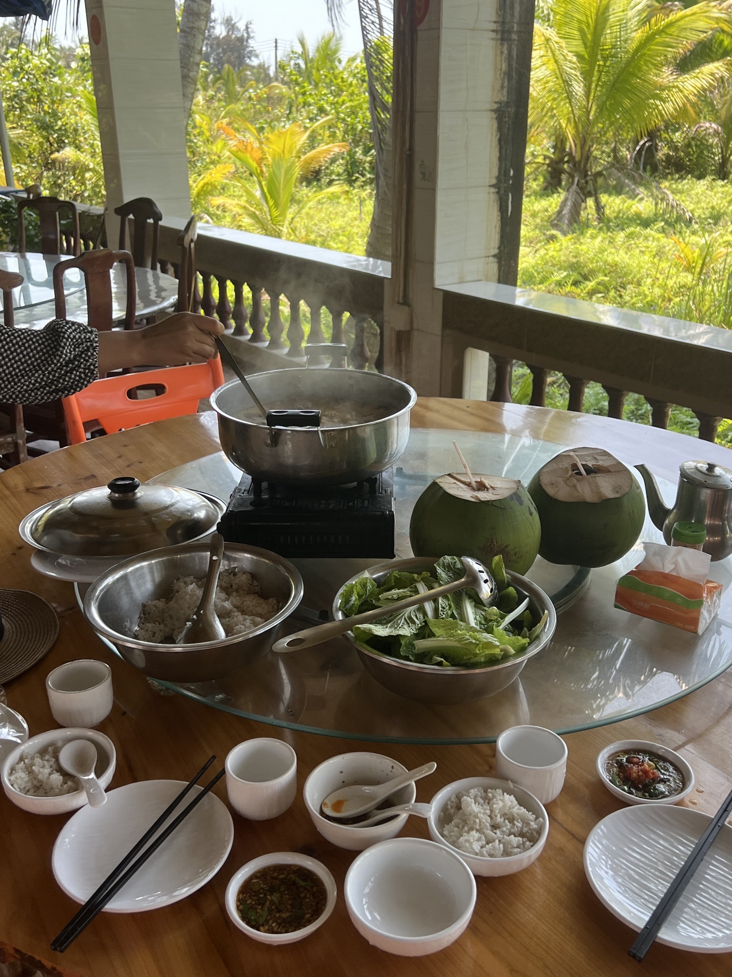 芳华农家海鲜馆