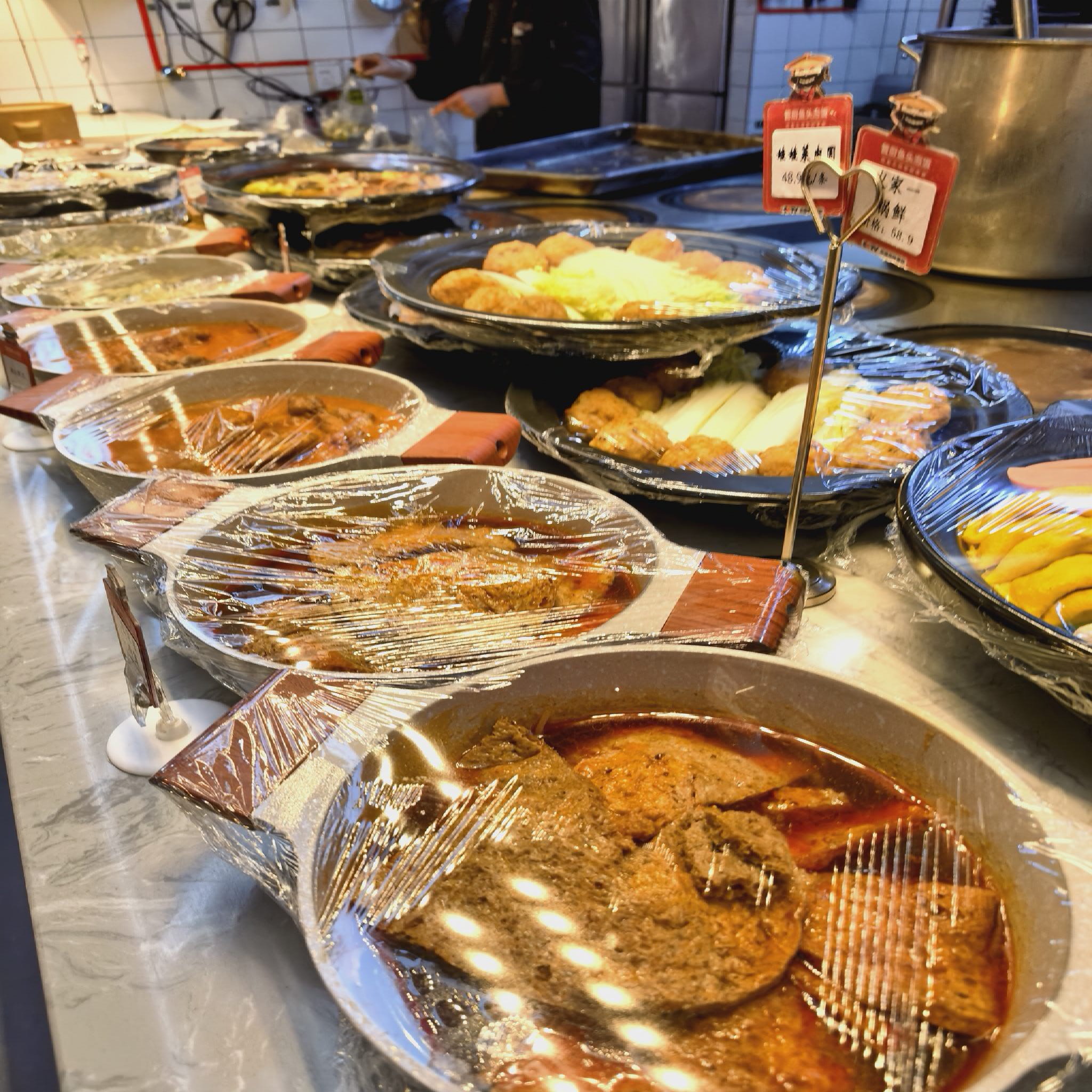 管厨鱼头泡饭(盐渎明城店)