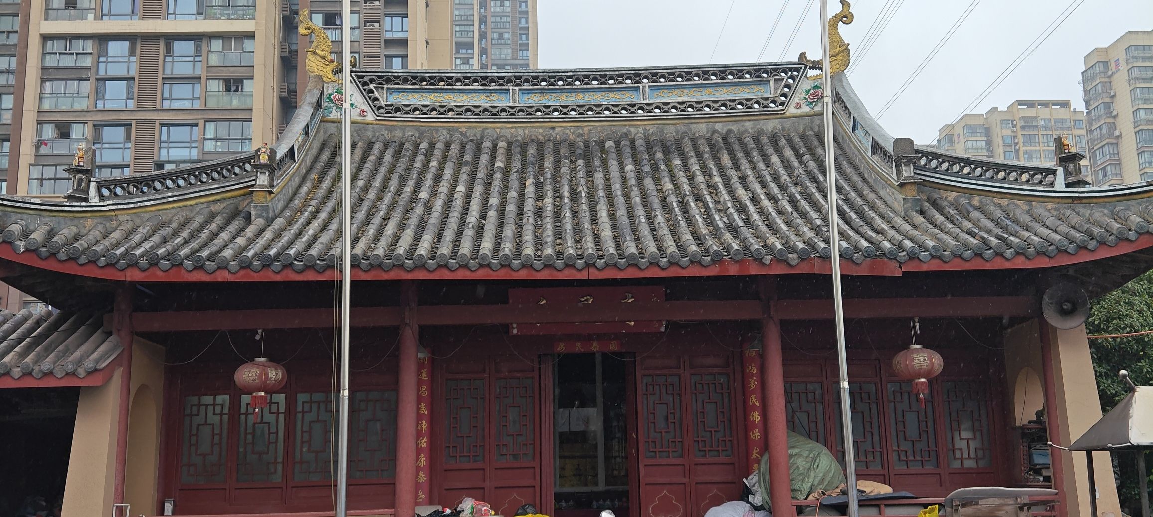 红灵寺实景照片