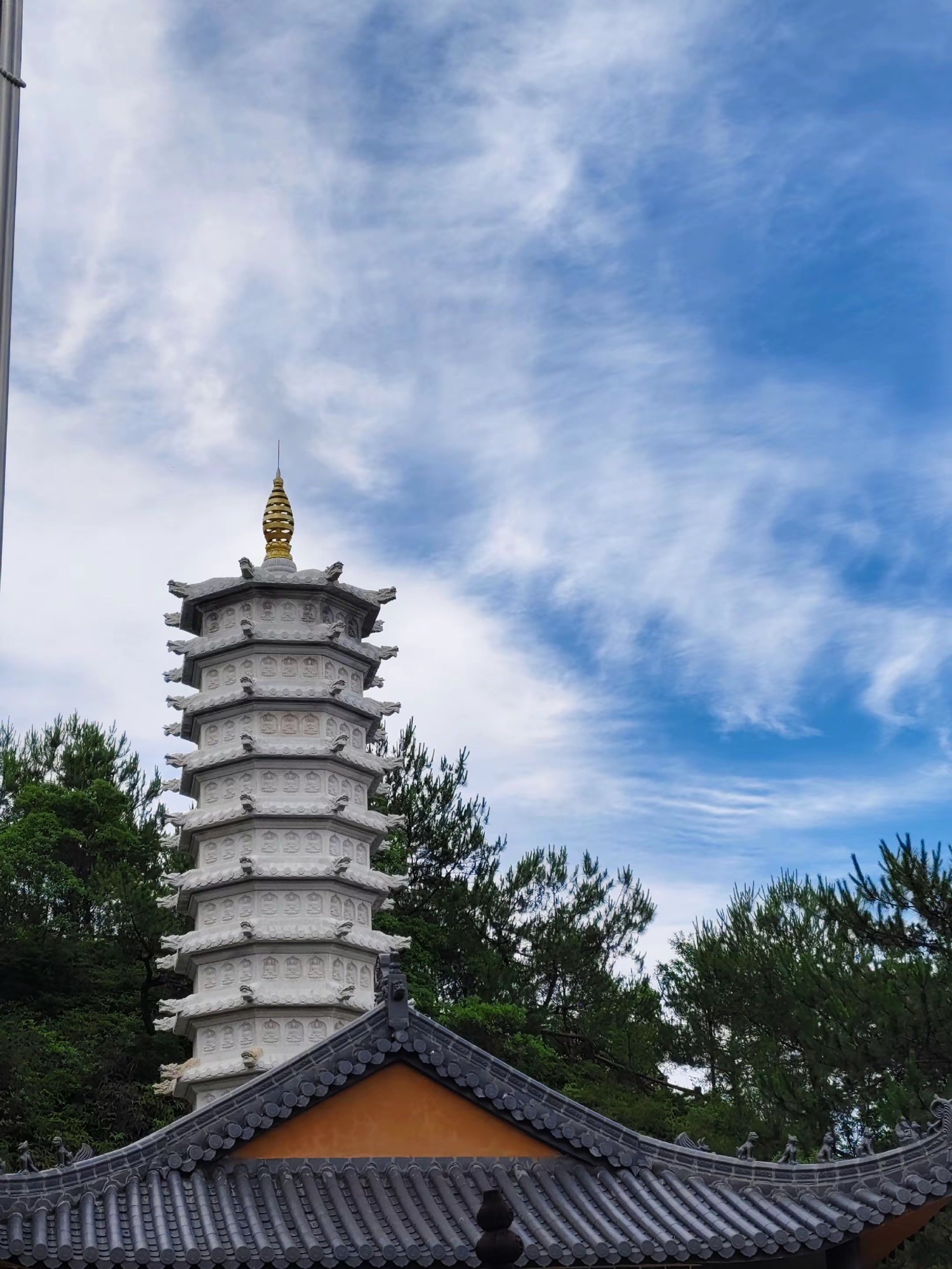 福龙山寺实景照片