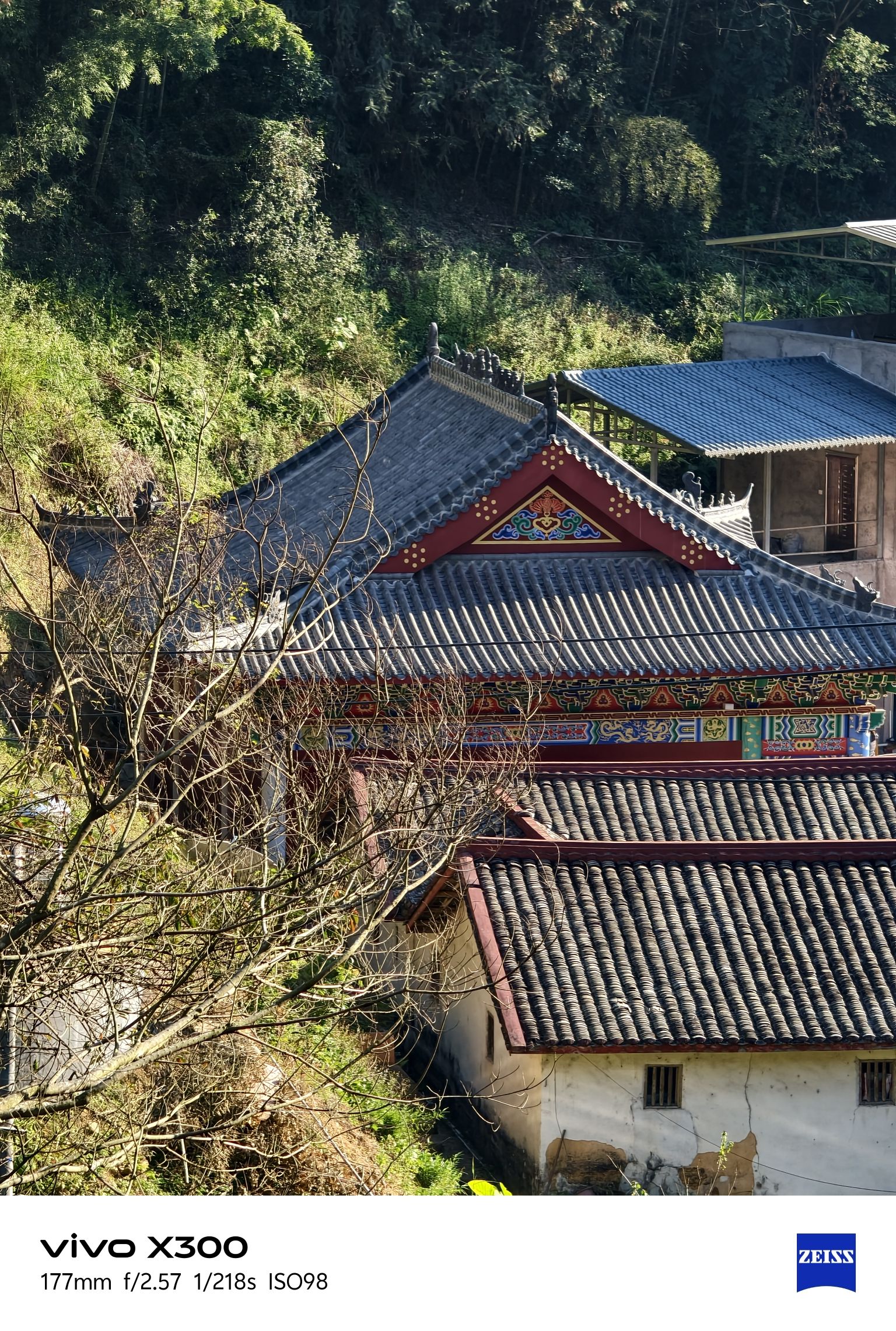 竹林寺寺庙实景照片