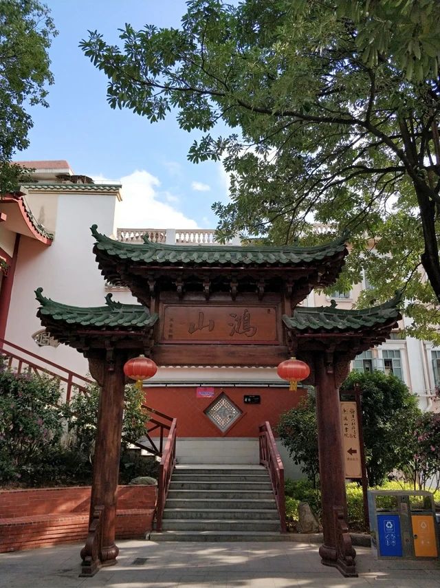 鸿山寺实景照片