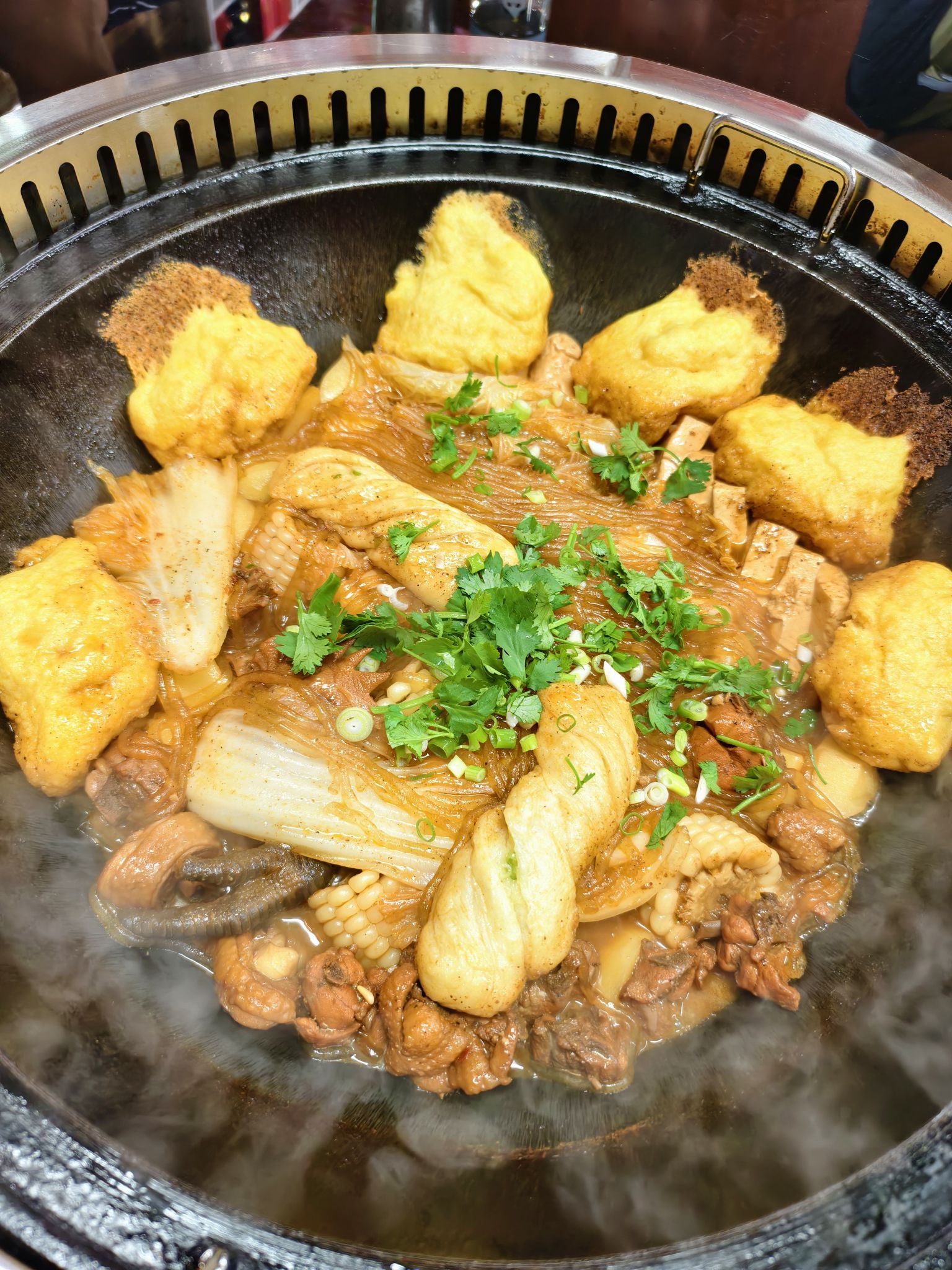 汤旺县闯关东铁锅炖