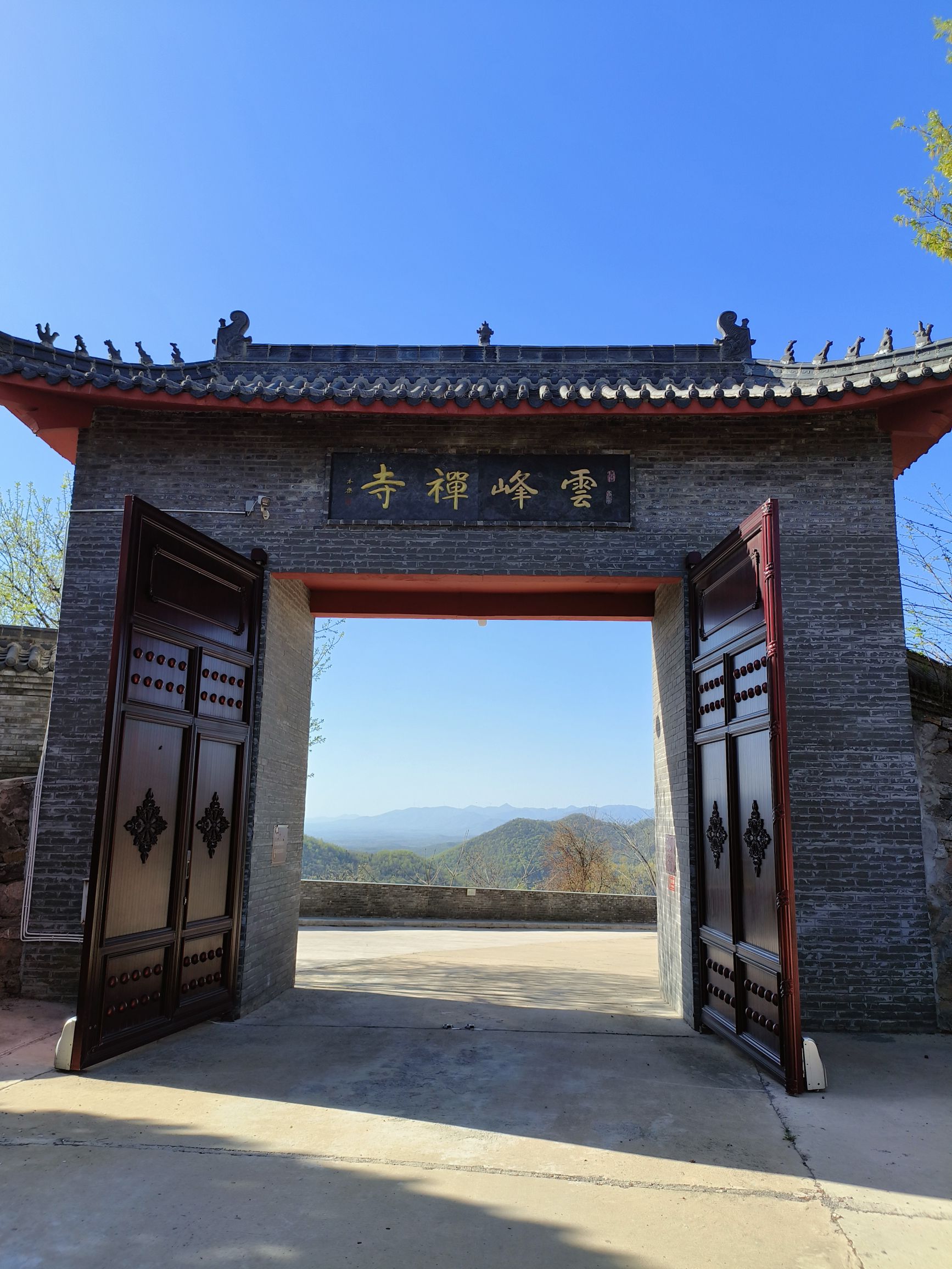 云峰禅寺实景照片