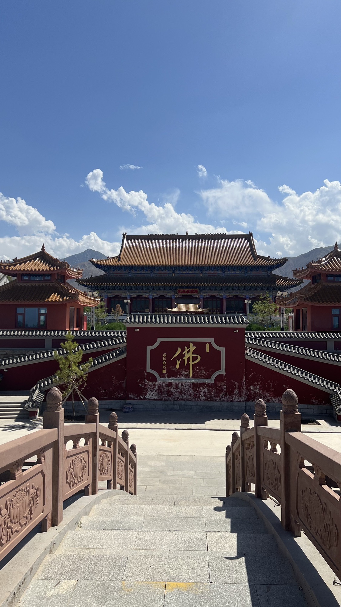 金佛寺实景照片