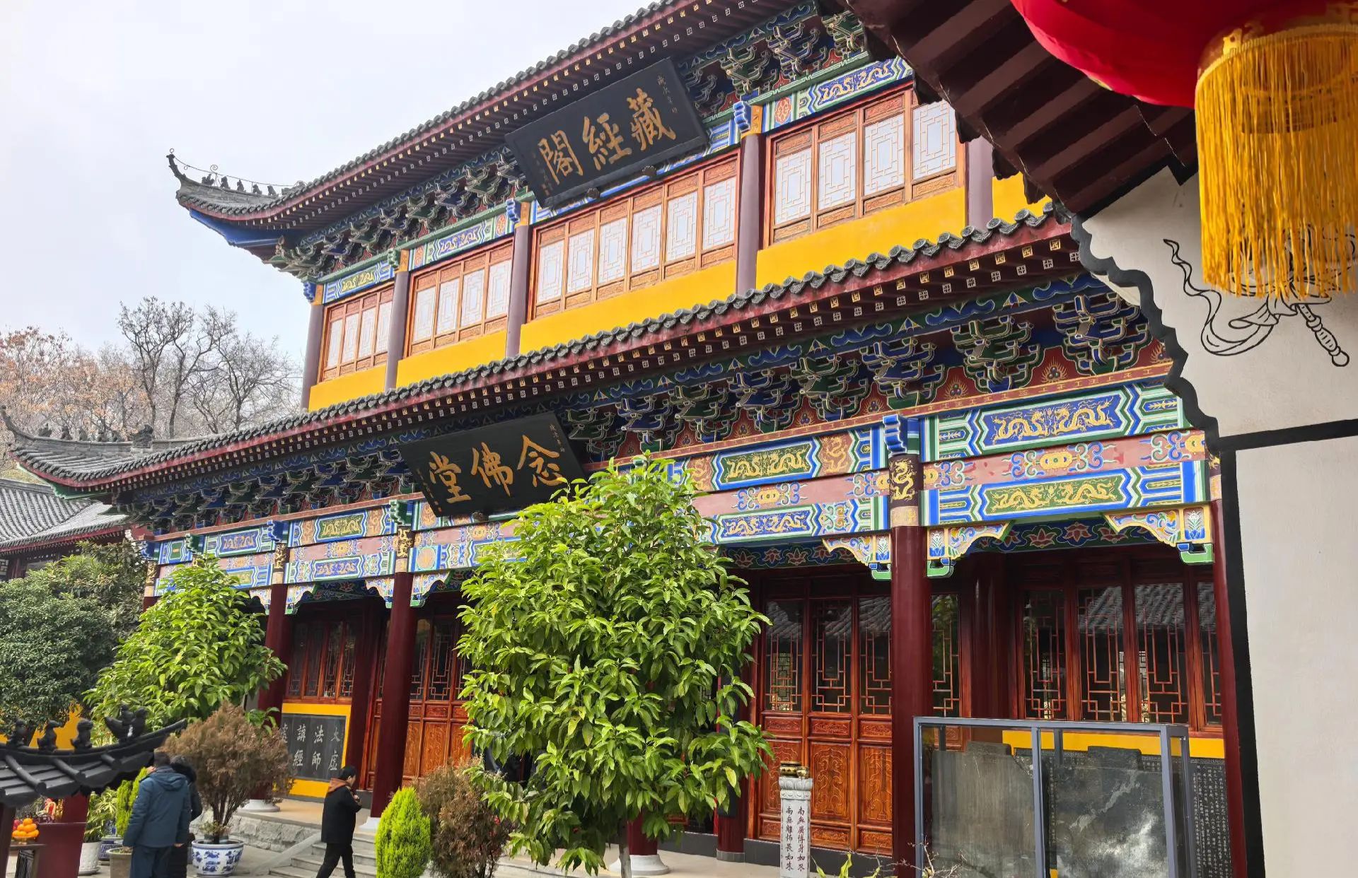龙华禅寺实景照片