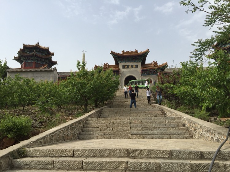 腾龙寺实景照片