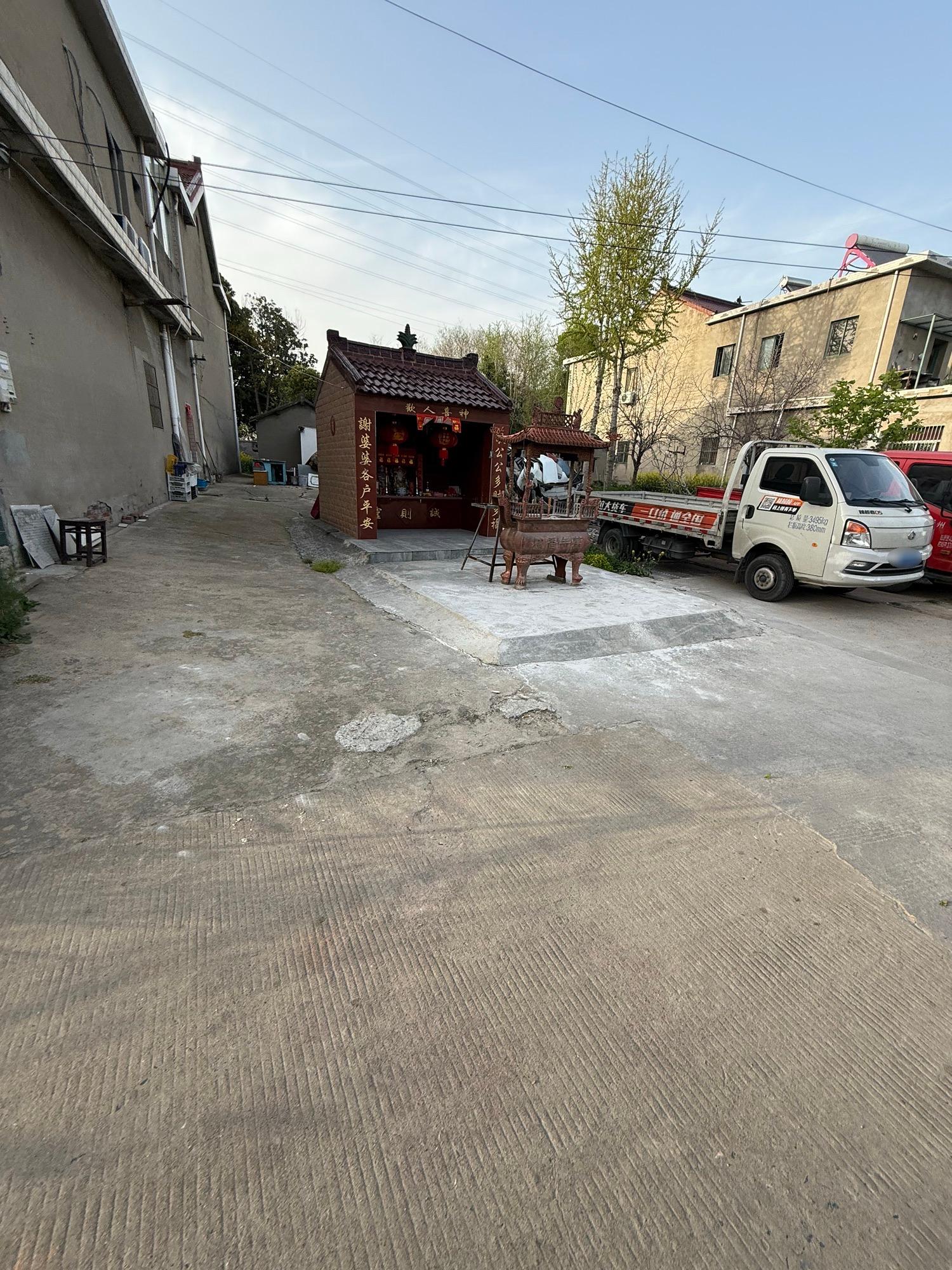 樊庄社区土地庙实景照片