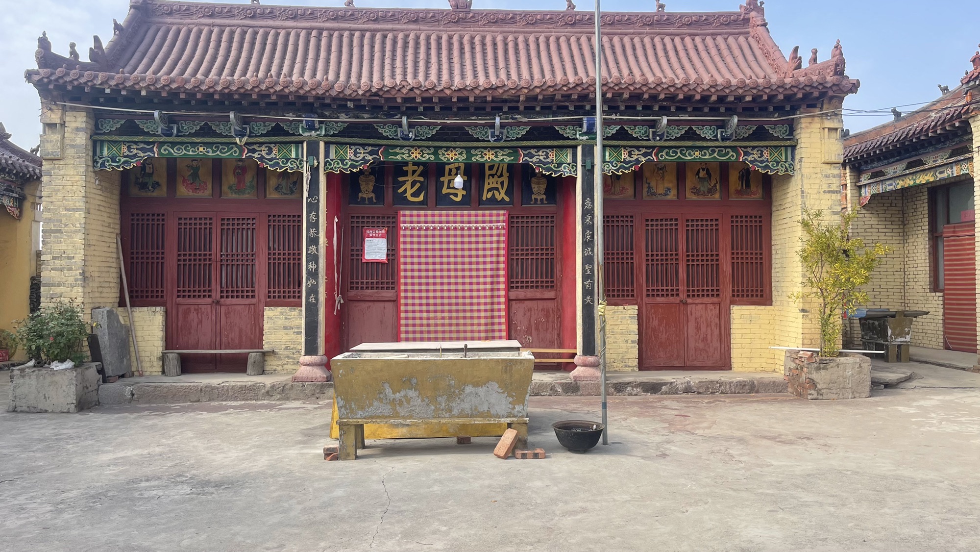 万佛寺实景照片