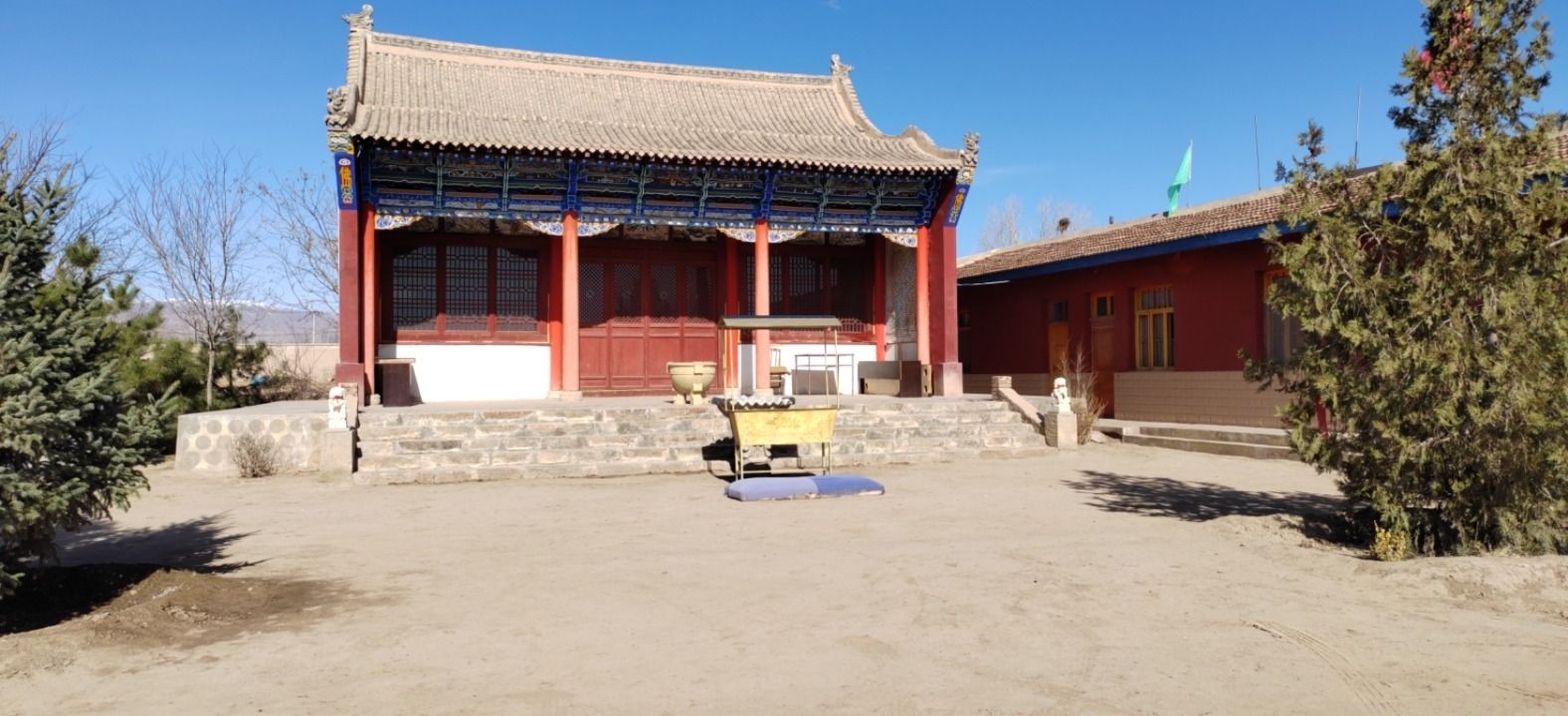 石佛寺实景照片