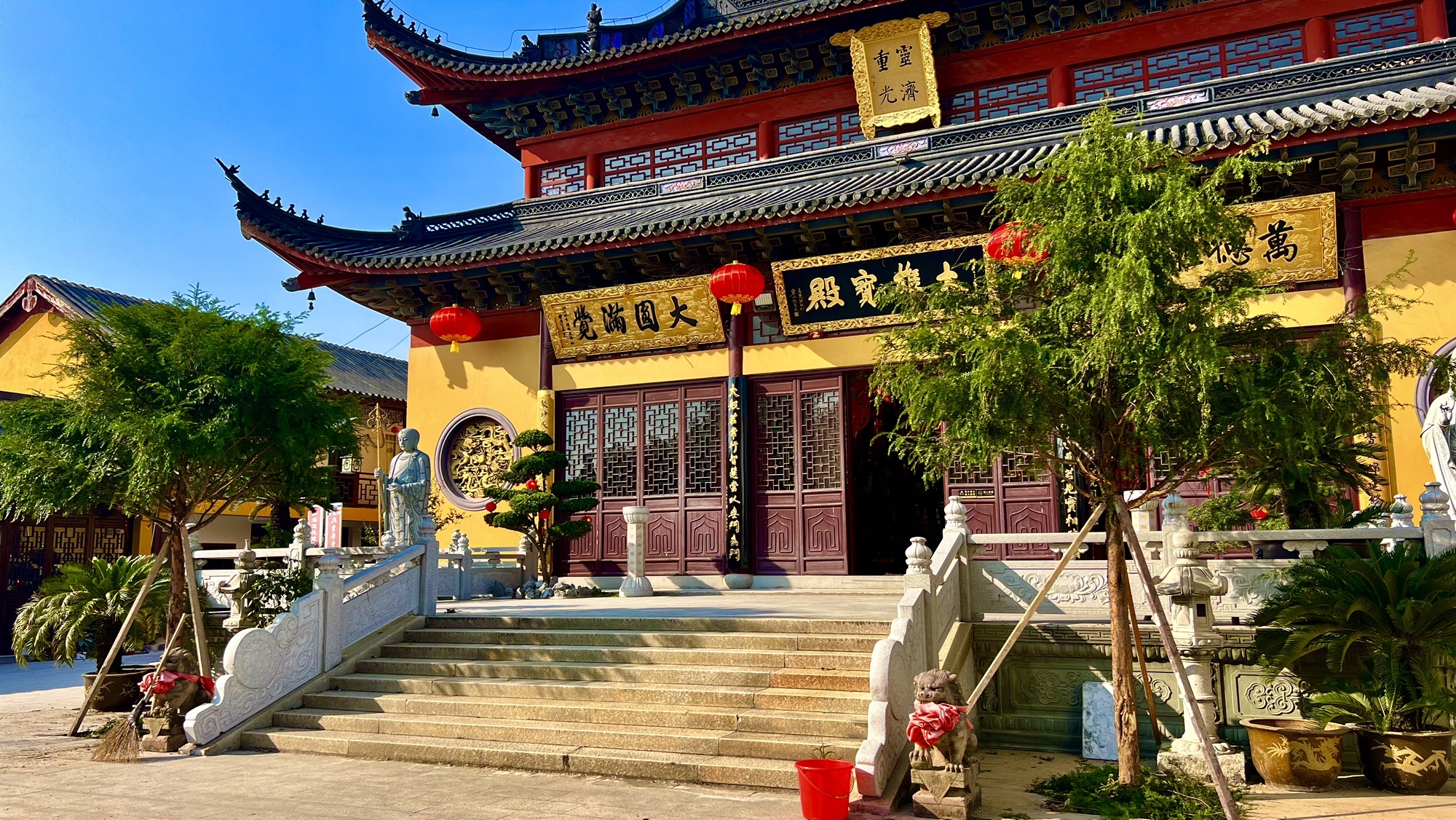 湖州市南浔区灵济寺实景照片