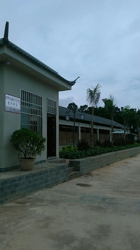 柯街镇橄榄河公益温泉_云南省保山市昌宁县柯街镇柯街镇橄榄河公益