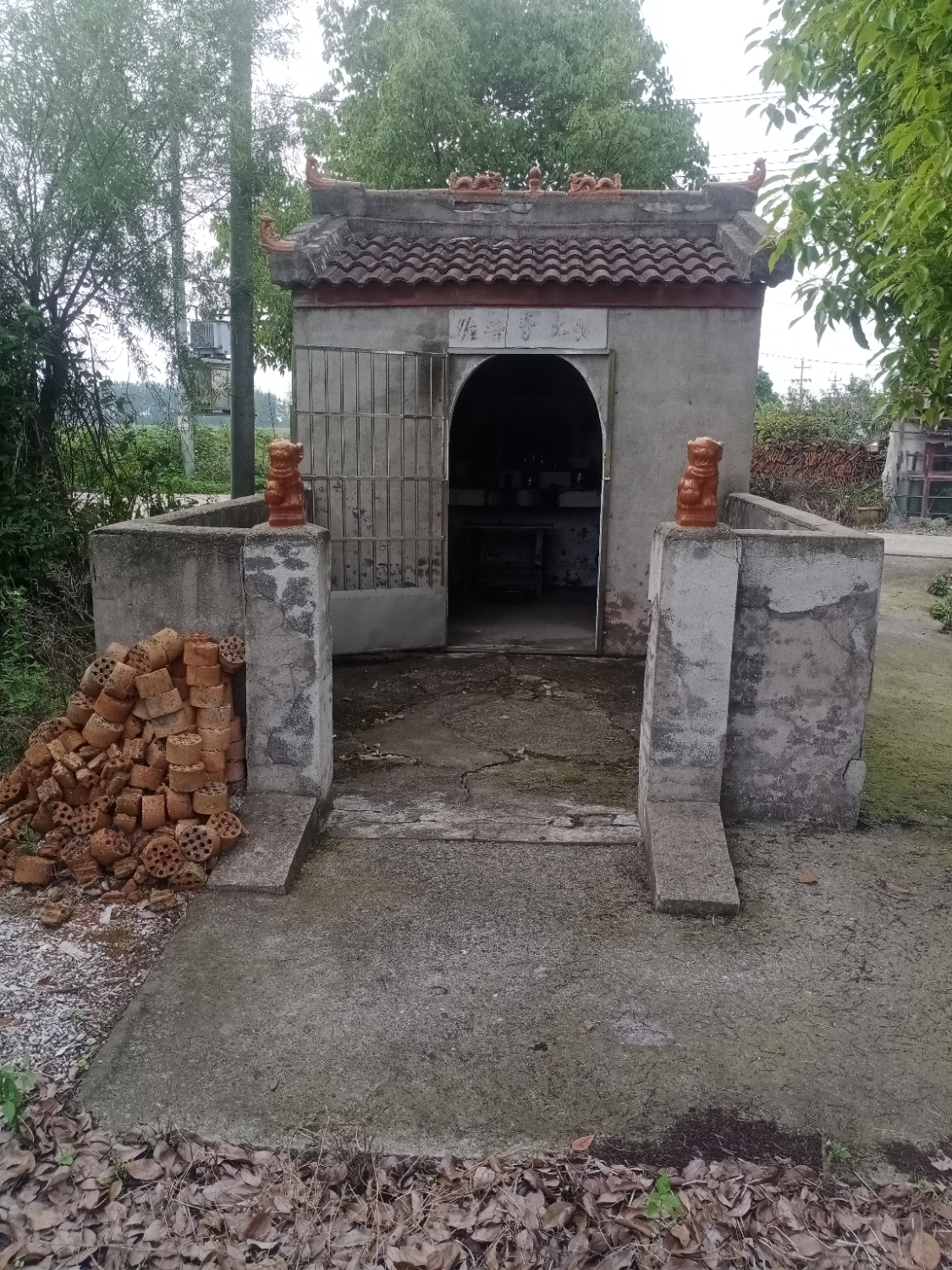 横沟村土地庙实景照片