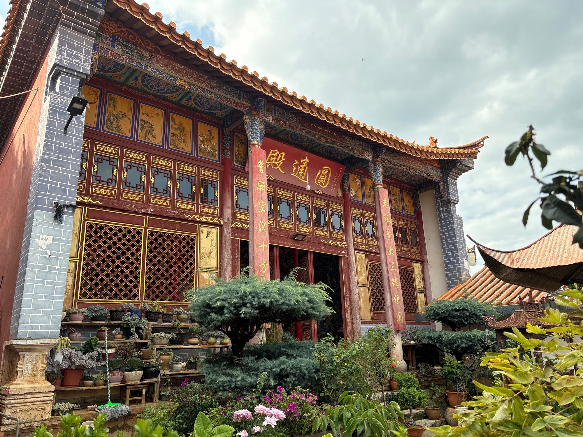 云龙寺实景照片