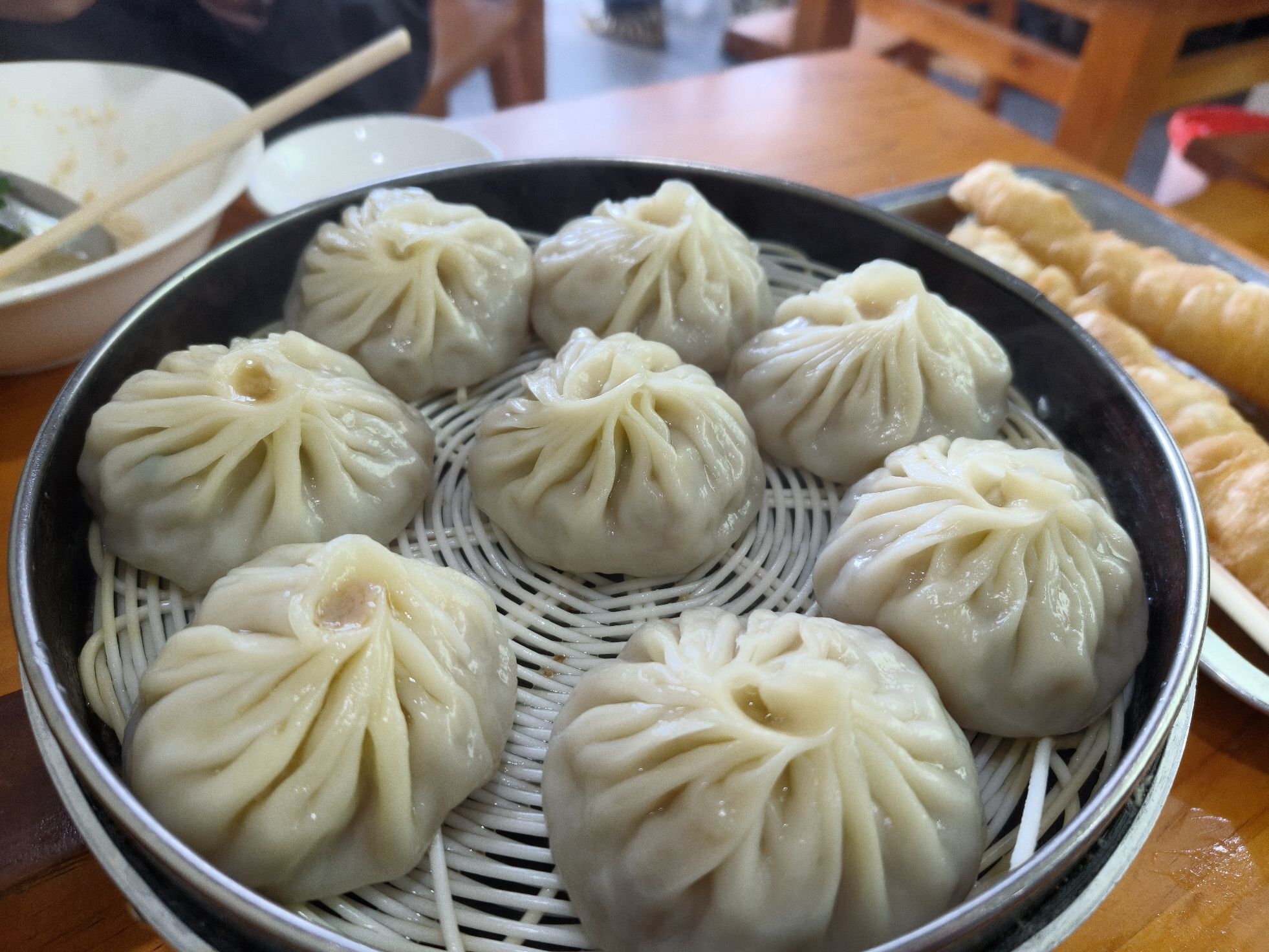 港丽餐厅灌汤包(河北大街西段燕山大学店)