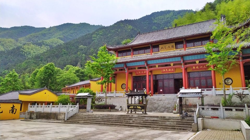 钟山寺实景照片